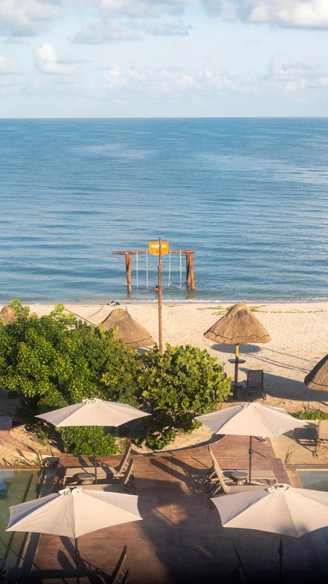 Totem Beach Club เซเลสตุน ภายนอก รูปภาพ
