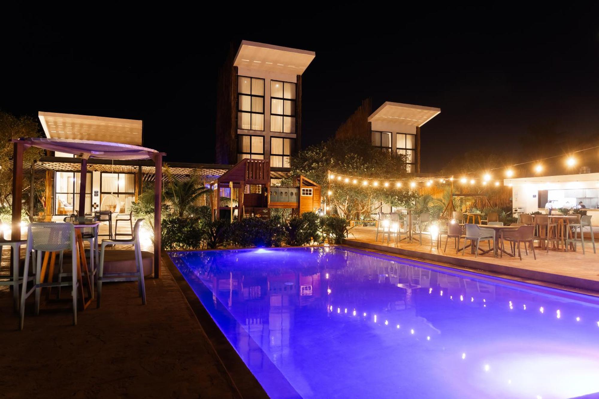 Totem Beach Club เซเลสตุน ภายนอก รูปภาพ